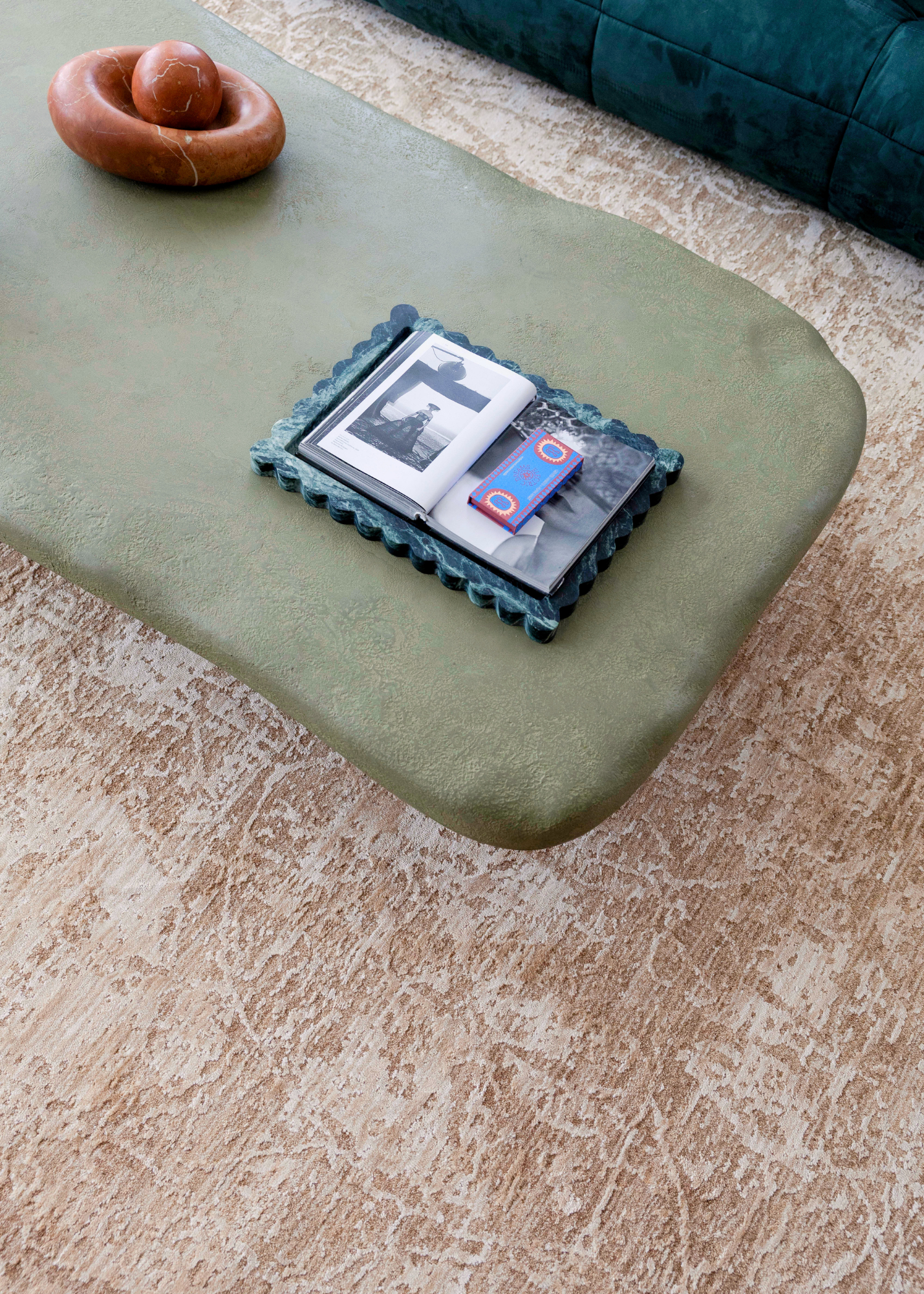 Trinity Floral Biscuit Rug by Four Corners Rugs and coffee table in mint